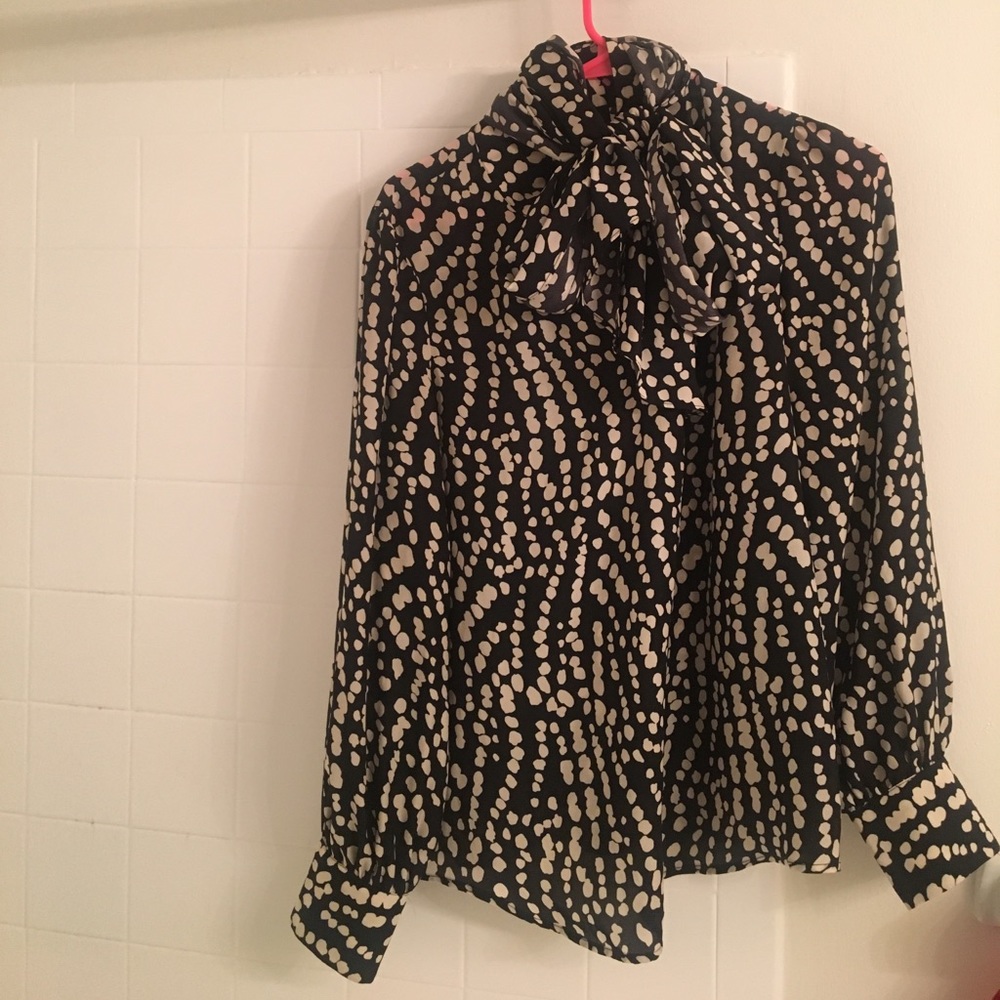 Dash Kardashian blouse